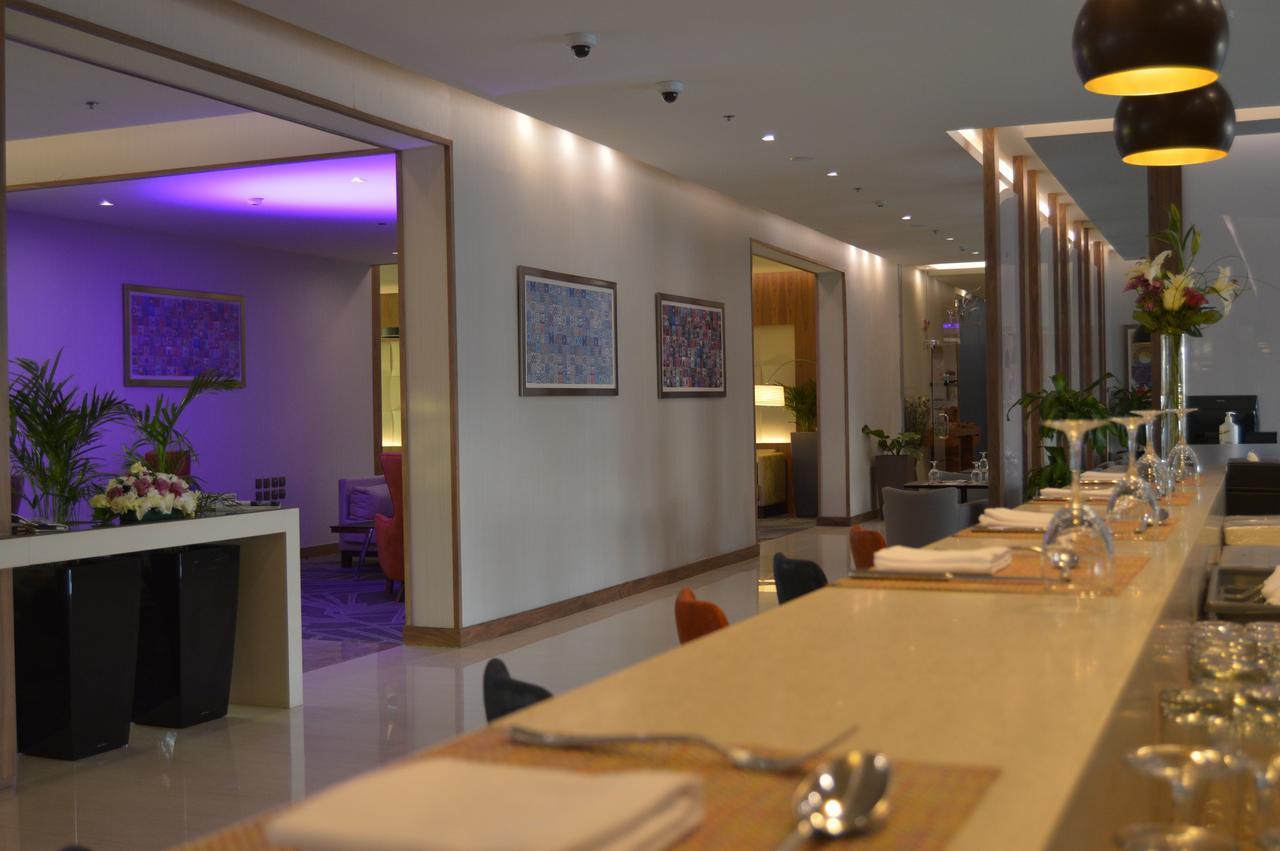 Novotel Yanbu Albahr Exterior photo